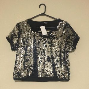 Reversible sequin 2 pc set